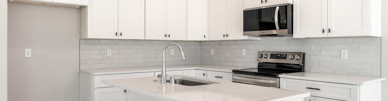 Grapevine Ct, West Richland, Washington 99353, 4 Bedrooms Bedrooms, 0 ,3 BathroomsBathrooms,Condos/townhomes,For Sale,Grapevine Ct,0,286639