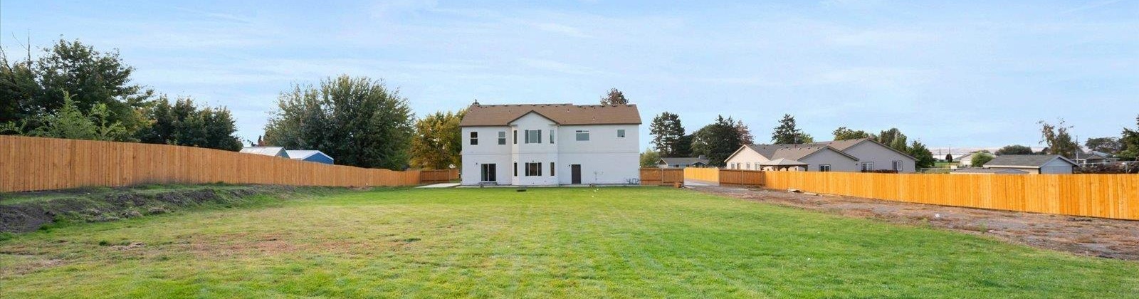 Livingston Rd., Pasco, Washington 99301, 4 Bedrooms Bedrooms, 0 ,4 BathroomsBathrooms,Houses,For Sale,Livingston Rd.,0,288256