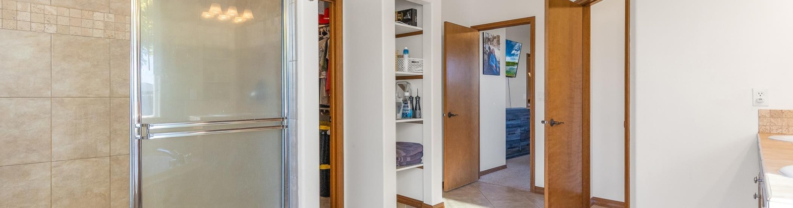Oasis Street, West Richland, Washington 99353, 3 Bedrooms Bedrooms, 0 ,2 BathroomsBathrooms,Houses,For Sale,Oasis Street,0,288253