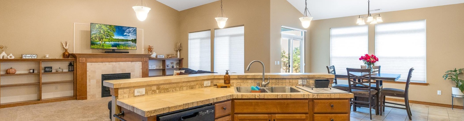 Oasis Street, West Richland, Washington 99353, 3 Bedrooms Bedrooms, 0 ,2 BathroomsBathrooms,Houses,For Sale,Oasis Street,0,288253