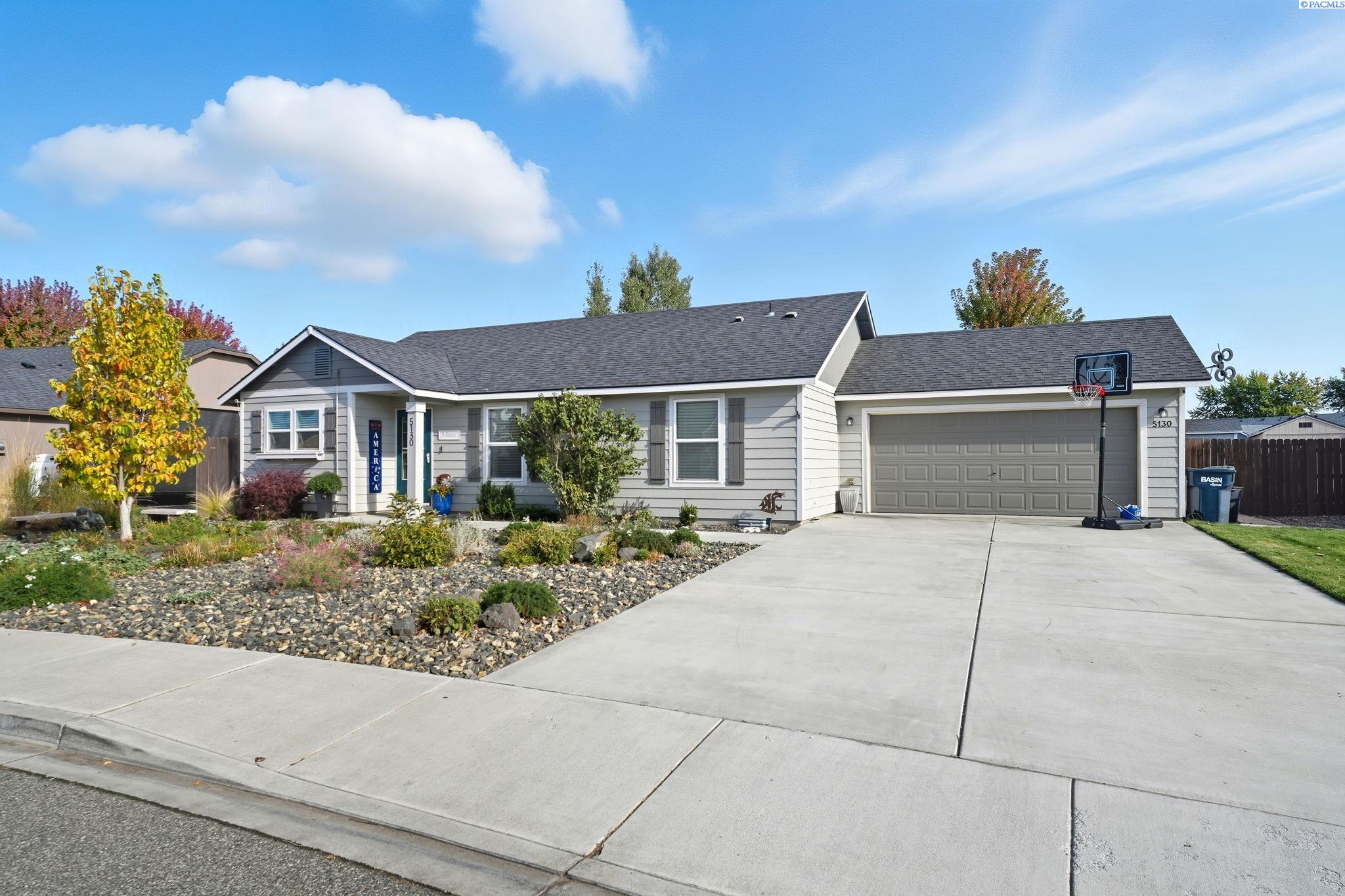 Monica St, West Richland, Washington 99353, 3 Bedrooms Bedrooms, 0 ,2 BathroomsBathrooms,Houses,For Sale,Monica St,0,288244