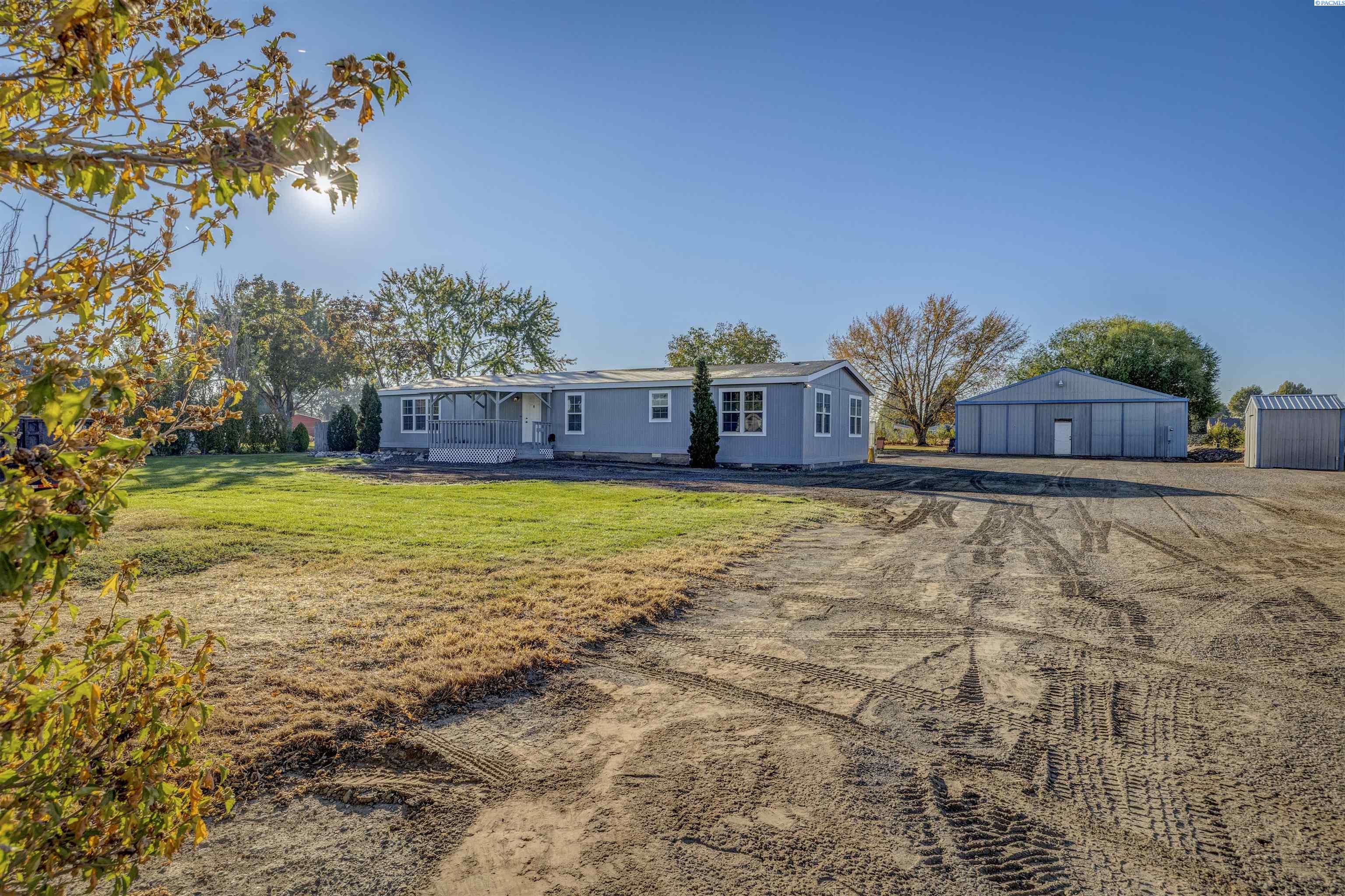 2058 PRSE, Kennewick, Washington 99337, 3 Bedrooms Bedrooms, 0 ,2 BathroomsBathrooms,Manufactured Homes,For Sale,2058 PRSE,0,288247