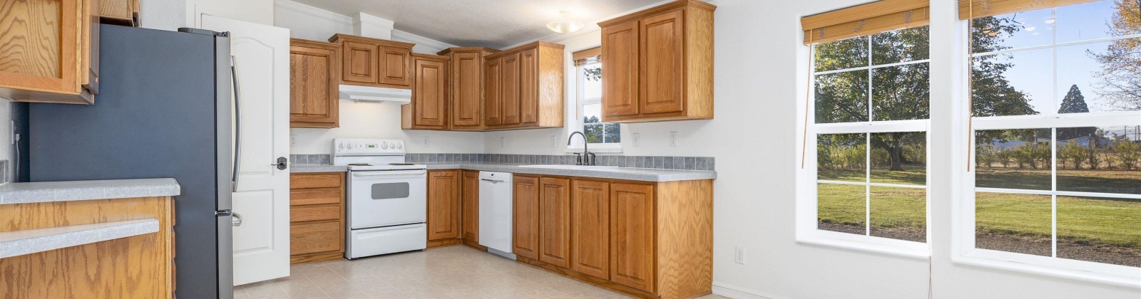 2058 PRSE, Kennewick, Washington 99337, 3 Bedrooms Bedrooms, 0 ,2 BathroomsBathrooms,Manufactured Homes,For Sale,2058 PRSE,0,288247