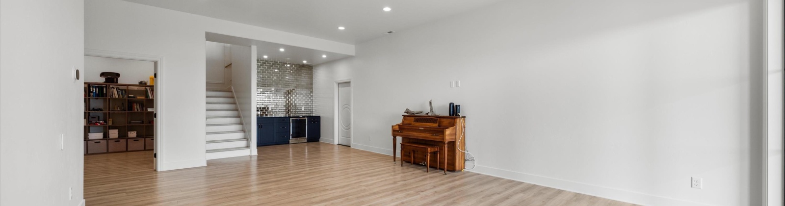 Piper Street, Richland, Washington 99352, 5 Bedrooms Bedrooms, 0 ,4 BathroomsBathrooms,Houses,For Sale,Piper Street,0,287977