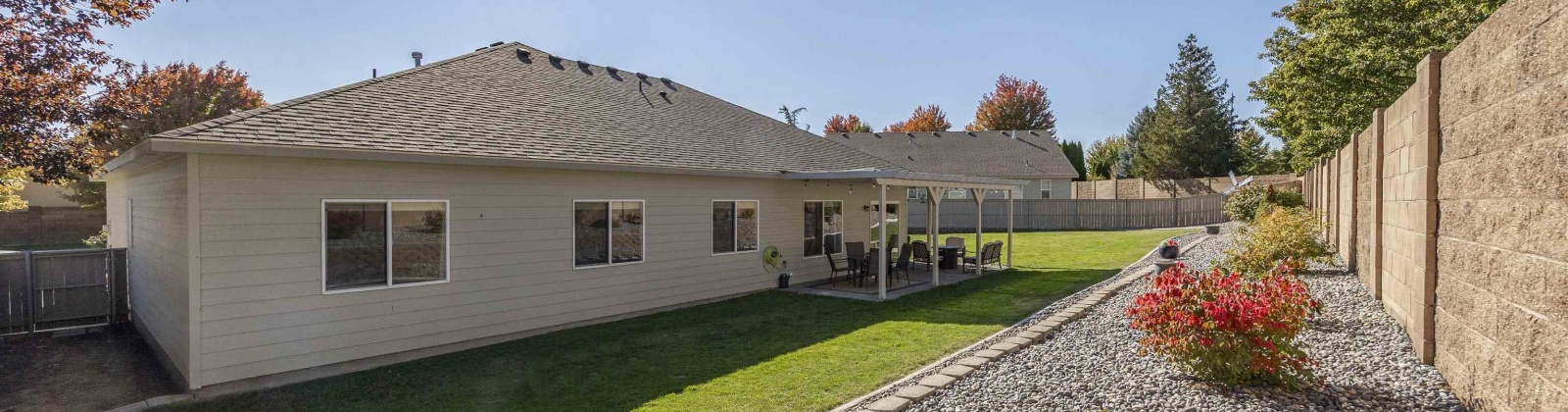 11th Ave, Kennewick, Washington 99338, 4 Bedrooms Bedrooms, 0 ,2 BathroomsBathrooms,Houses,For Sale,11th Ave,0,288262