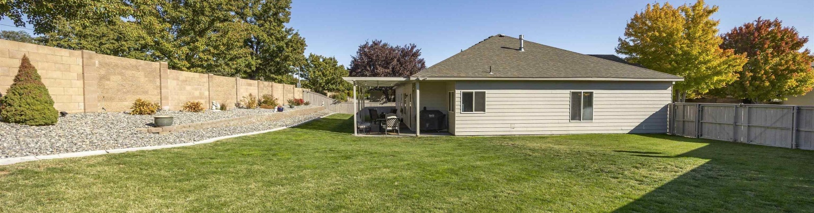 11th Ave, Kennewick, Washington 99338, 4 Bedrooms Bedrooms, 0 ,2 BathroomsBathrooms,Houses,For Sale,11th Ave,0,288262