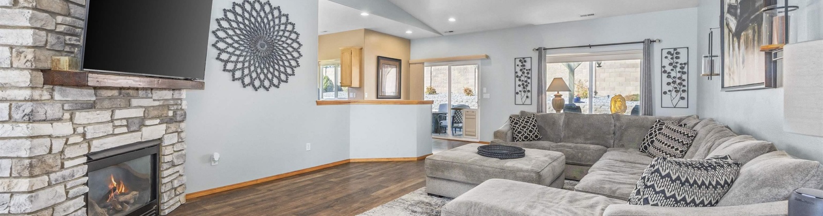 11th Ave, Kennewick, Washington 99338, 4 Bedrooms Bedrooms, 0 ,2 BathroomsBathrooms,Houses,For Sale,11th Ave,0,288262