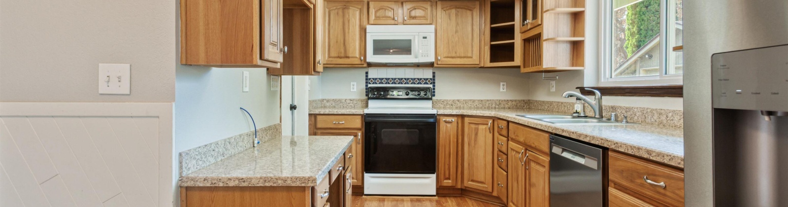 Fern Loop, West Richland, Washington 99353, 3 Bedrooms Bedrooms, 0 ,2 BathroomsBathrooms,Houses,For Sale,Fern Loop,0,288263