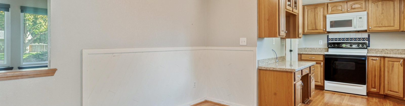 Fern Loop, West Richland, Washington 99353, 3 Bedrooms Bedrooms, 0 ,2 BathroomsBathrooms,Houses,For Sale,Fern Loop,0,288263