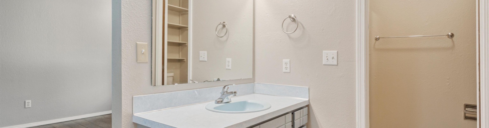 Fern Loop, West Richland, Washington 99353, 3 Bedrooms Bedrooms, 0 ,2 BathroomsBathrooms,Houses,For Sale,Fern Loop,0,288263