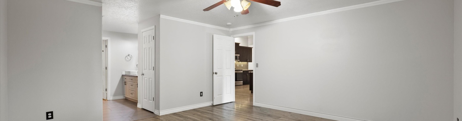 39th Ave, Kennewick, Washington 99336, 4 Bedrooms Bedrooms, 0 ,2 BathroomsBathrooms,Houses,For Sale,39th Ave,0,288279
