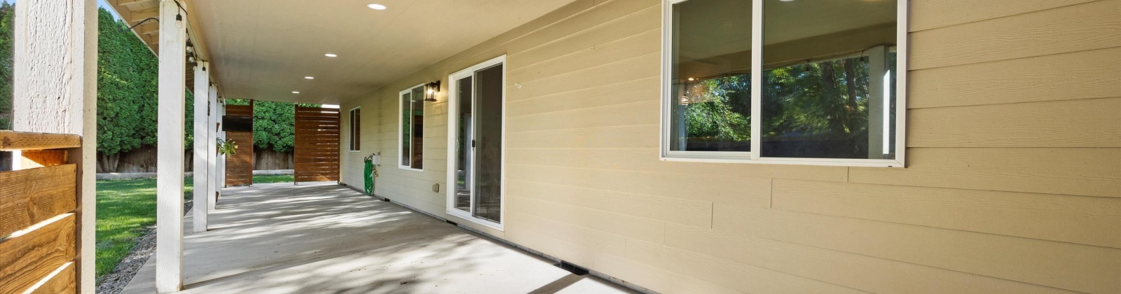 39th Ave, Kennewick, Washington 99336, 4 Bedrooms Bedrooms, 0 ,2 BathroomsBathrooms,Houses,For Sale,39th Ave,0,288279