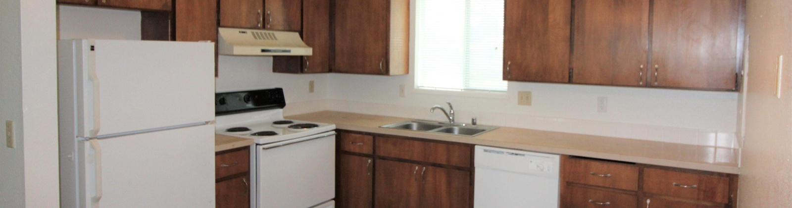 46th Street, West Richland, Washington 99353, 2 Bedrooms Bedrooms, 0 ,1 BathroomBathrooms,Commercial,For Rent,46th Street,0,288291