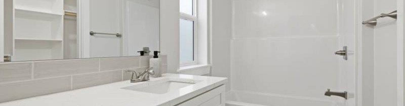 Luli St, Grandview, Washington 98930, 4 Bedrooms Bedrooms, 0 ,2 BathroomsBathrooms,Houses,For Sale,Luli St,0,282551