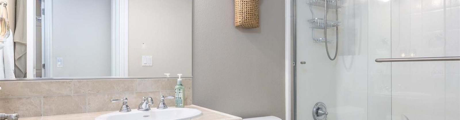 Jefferson Place, Kennewick, Washington 99338, 3 Bedrooms Bedrooms, 0 ,2 BathroomsBathrooms,Houses,For Sale,Jefferson Place,0,288286