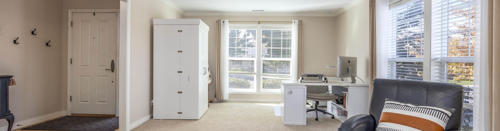 Jefferson Place, Kennewick, Washington 99338, 3 Bedrooms Bedrooms, 0 ,2 BathroomsBathrooms,Houses,For Sale,Jefferson Place,0,288286