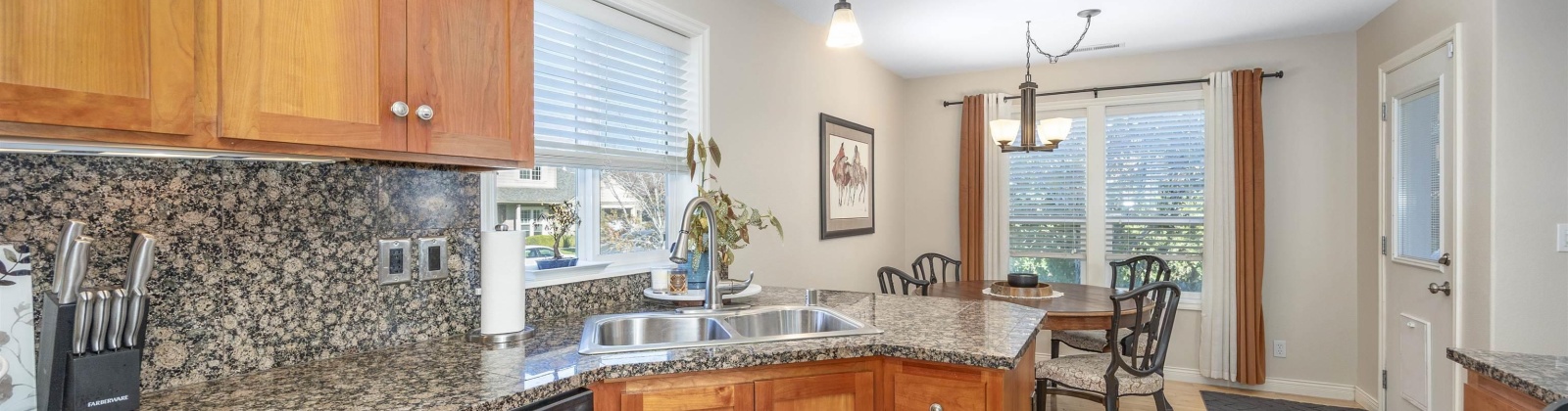 Jefferson Place, Kennewick, Washington 99338, 3 Bedrooms Bedrooms, 0 ,2 BathroomsBathrooms,Houses,For Sale,Jefferson Place,0,288286