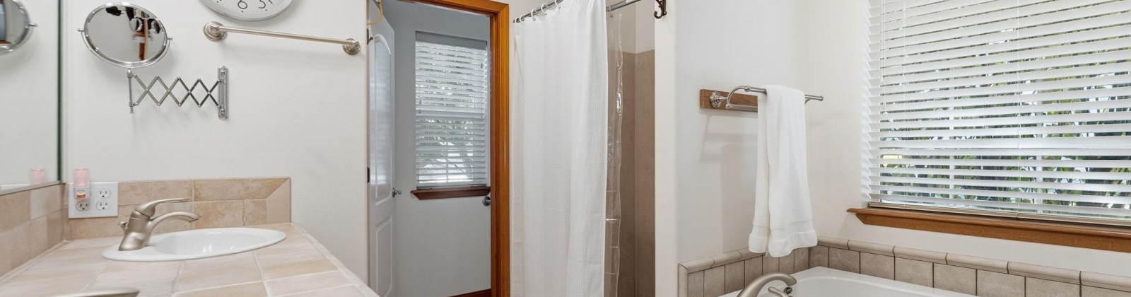 Bear Dr, Richland, Washington 99352, 4 Bedrooms Bedrooms, 0 ,2 BathroomsBathrooms,Houses,For Sale,Bear Dr,0,288290