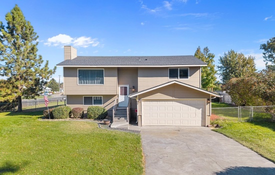 Hartford St, Kennewick, Washington 99337, 4 Bedrooms Bedrooms, 0 ,2 BathroomsBathrooms,Houses,For Sale,Hartford St,0,288296