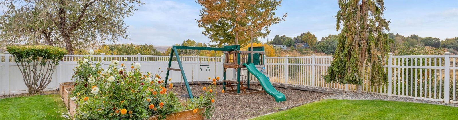 Kristen Ln, Kennewick, Washington 99338, 6 Bedrooms Bedrooms, 0 ,5 BathroomsBathrooms,Houses,For Sale,Kristen Ln,0,288307