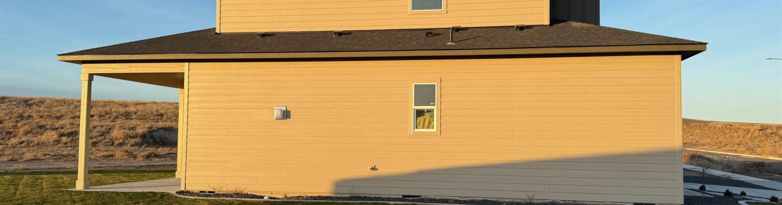 Savanna Avenue, Richland, Washington 99352, 4 Bedrooms Bedrooms, 0 ,3 BathroomsBathrooms,Houses,For Sale,Savanna Avenue,0,288331