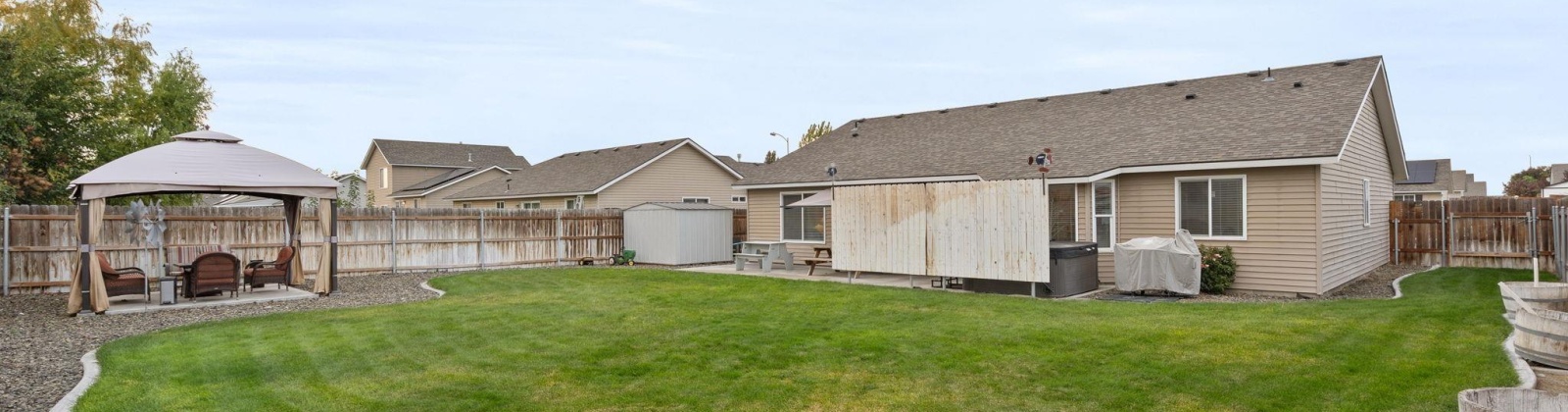 Catalonia, Pasco, Washington 99301, 3 Bedrooms Bedrooms, 0 ,2 BathroomsBathrooms,Houses,For Sale,Catalonia,0,288341