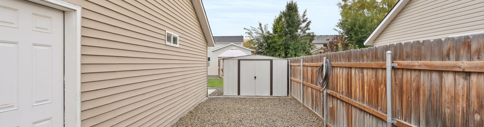 Catalonia, Pasco, Washington 99301, 3 Bedrooms Bedrooms, 0 ,2 BathroomsBathrooms,Houses,For Sale,Catalonia,0,288341