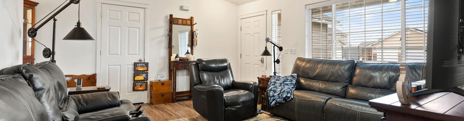 Catalonia, Pasco, Washington 99301, 3 Bedrooms Bedrooms, 0 ,2 BathroomsBathrooms,Houses,For Sale,Catalonia,0,288341