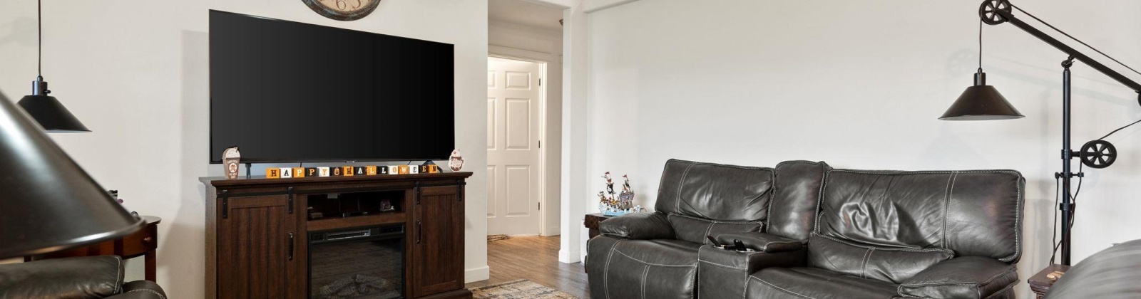 Catalonia, Pasco, Washington 99301, 3 Bedrooms Bedrooms, 0 ,2 BathroomsBathrooms,Houses,For Sale,Catalonia,0,288341