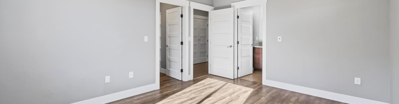 49th Ave, Kennewick, Washington 99337, 5 Bedrooms Bedrooms, 0 ,5 BathroomsBathrooms,Houses,For Sale,49th Ave,0,288351