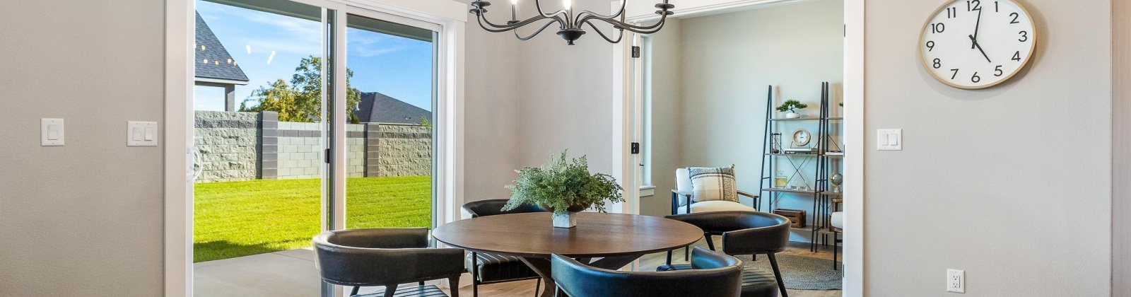 Miraflores Ave., West Richland, Washington 99353, 3 Bedrooms Bedrooms, 0 ,2 BathroomsBathrooms,Houses,For Sale,Miraflores Ave.,0,288350