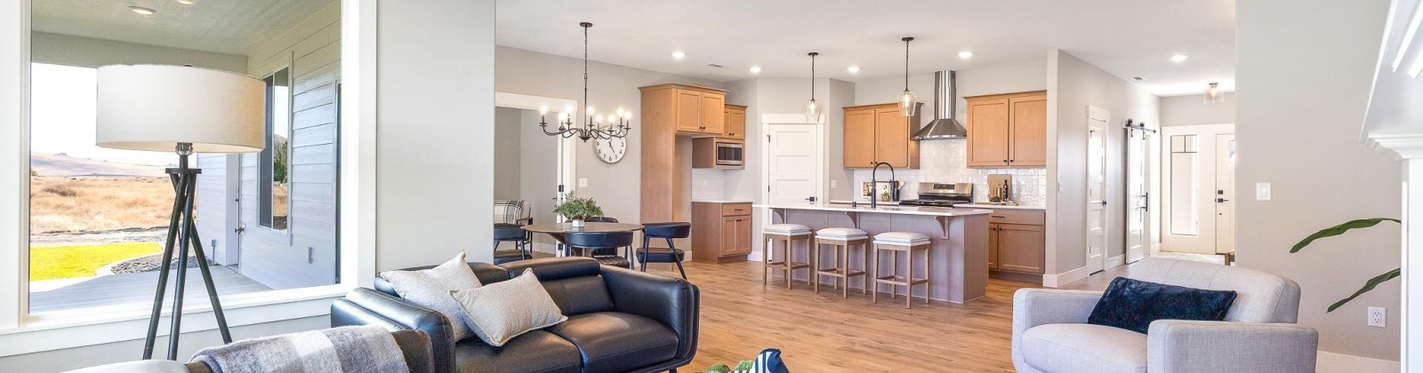 Miraflores Ave., West Richland, Washington 99353, 3 Bedrooms Bedrooms, 0 ,2 BathroomsBathrooms,Houses,For Sale,Miraflores Ave.,0,288350