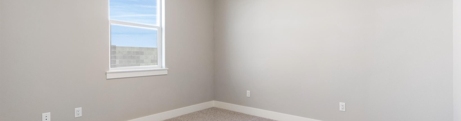 Miraflores Ave., West Richland, Washington 99353, 3 Bedrooms Bedrooms, 0 ,2 BathroomsBathrooms,Houses,For Sale,Miraflores Ave.,0,288350