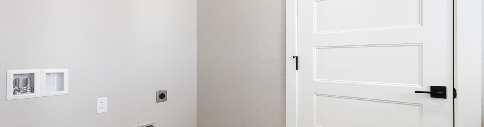 Miraflores Ave., West Richland, Washington 99353, 3 Bedrooms Bedrooms, 0 ,2 BathroomsBathrooms,Houses,For Sale,Miraflores Ave.,0,288350