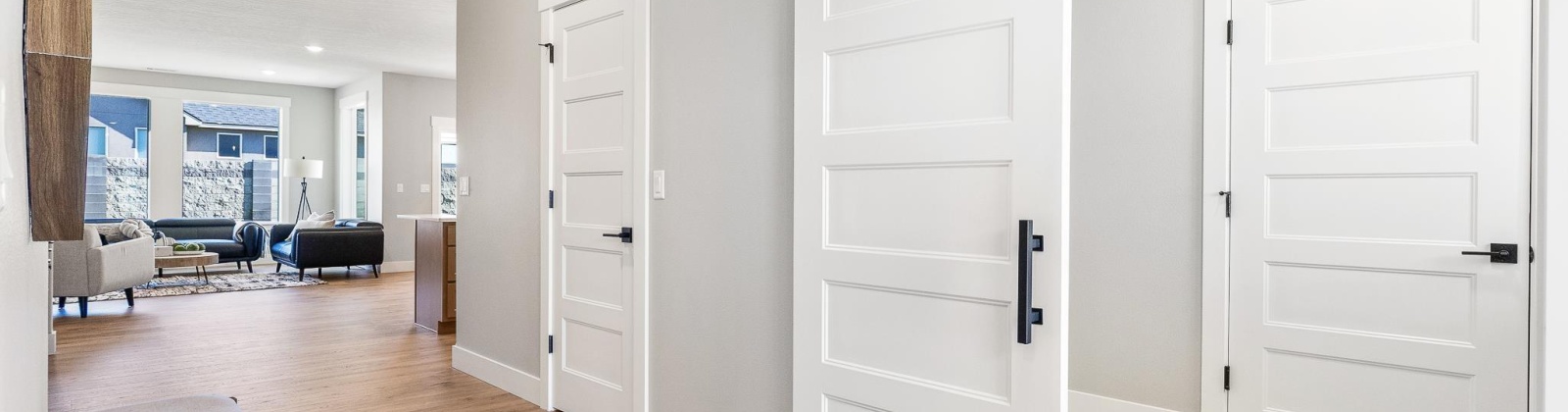 Miraflores Ave., West Richland, Washington 99353, 3 Bedrooms Bedrooms, 0 ,2 BathroomsBathrooms,Houses,For Sale,Miraflores Ave.,0,288350