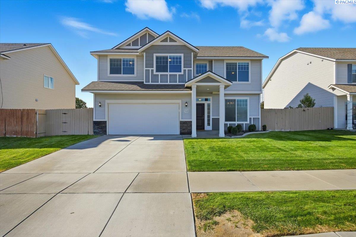 Tyre Dr, Pasco, Washington 99301, 4 Bedrooms Bedrooms, 0 ,3 BathroomsBathrooms,Houses,For Sale,Tyre Dr,0,288342