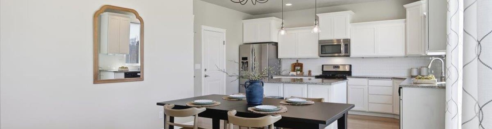 Tyre Dr, Pasco, Washington 99301, 4 Bedrooms Bedrooms, 0 ,3 BathroomsBathrooms,Houses,For Sale,Tyre Dr,0,288342