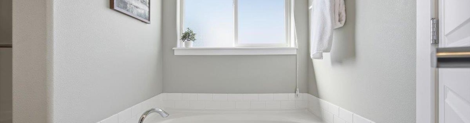 Tyre Dr, Pasco, Washington 99301, 4 Bedrooms Bedrooms, 0 ,3 BathroomsBathrooms,Houses,For Sale,Tyre Dr,0,288342