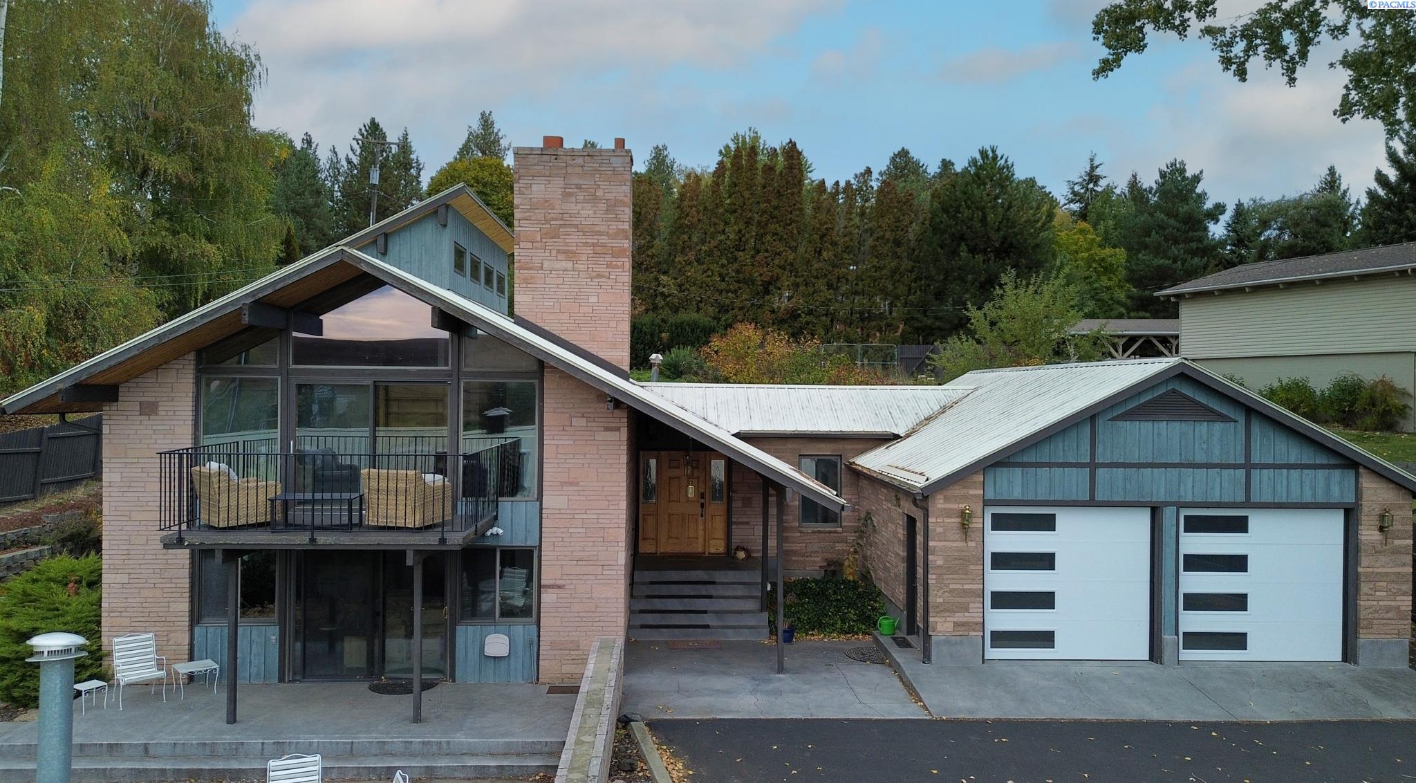 Grand Ave, Pullman, Washington 99163, 3 Bedrooms Bedrooms, 0 ,3 BathroomsBathrooms,Houses,For Sale,Grand Ave,0,288364