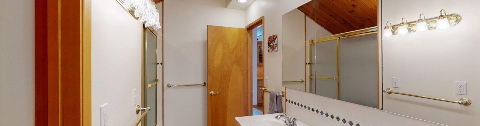 Grand Ave, Pullman, Washington 99163, 3 Bedrooms Bedrooms, 0 ,3 BathroomsBathrooms,Houses,For Sale,Grand Ave,0,288364