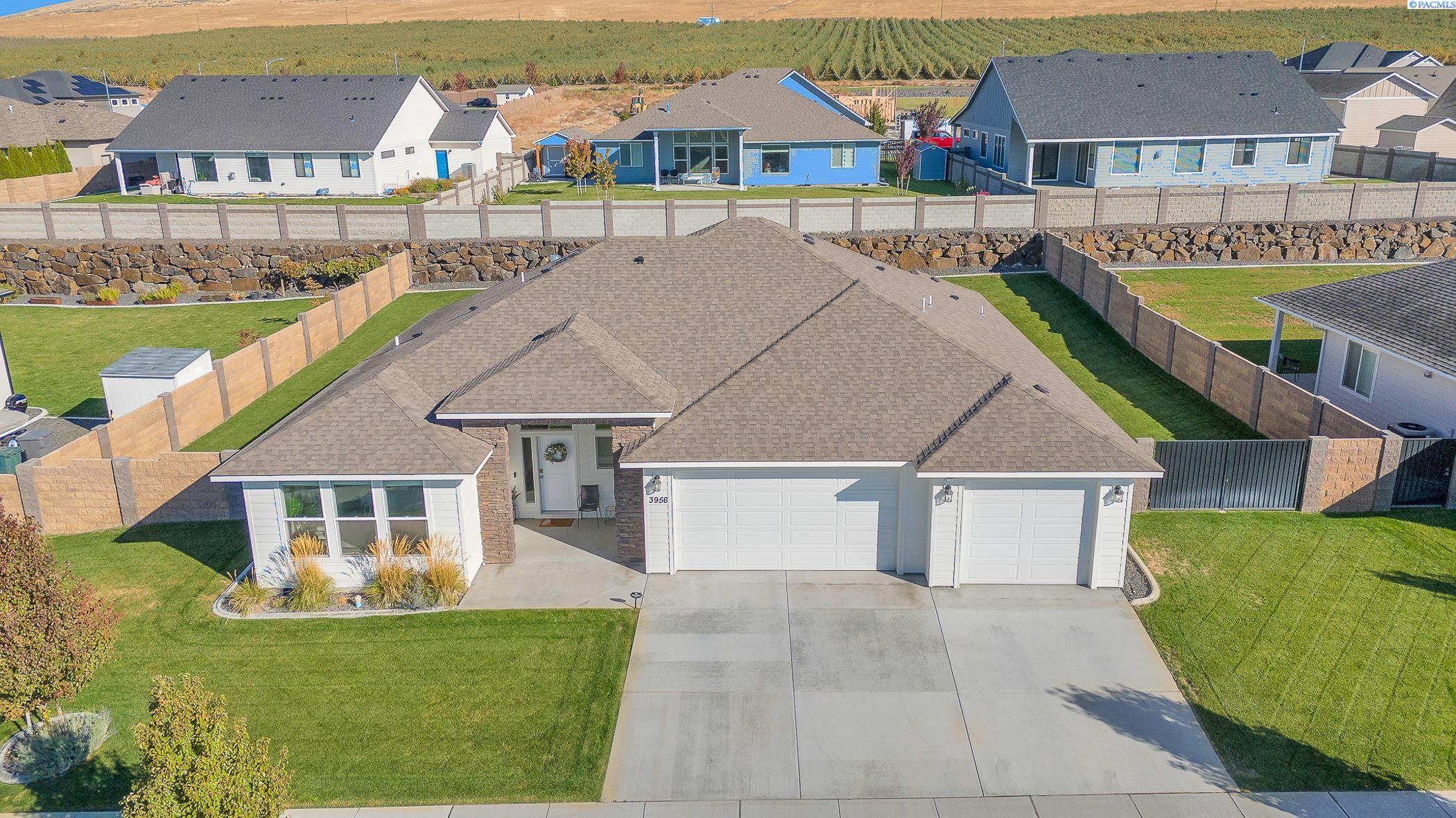 Corvina St, Richland, Washington 99352, 3 Bedrooms Bedrooms, 0 ,2 BathroomsBathrooms,Houses,For Sale,Corvina St,0,288362
