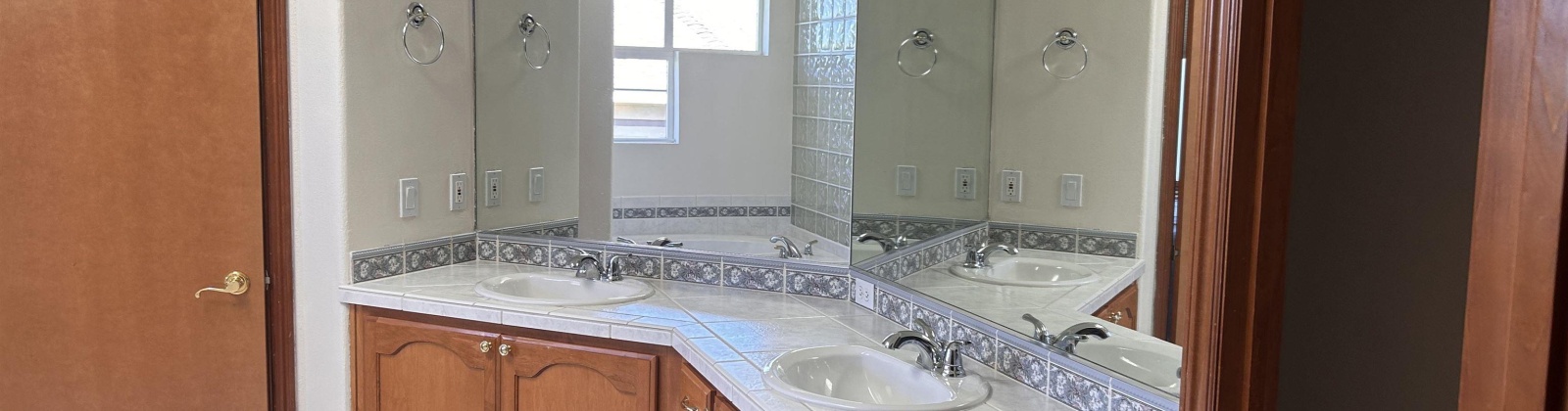 Johnson ST, Kennewick, Washington 99337, 3 Bedrooms Bedrooms, 0 ,3 BathroomsBathrooms,Houses,For Sale,Johnson ST,0,288309