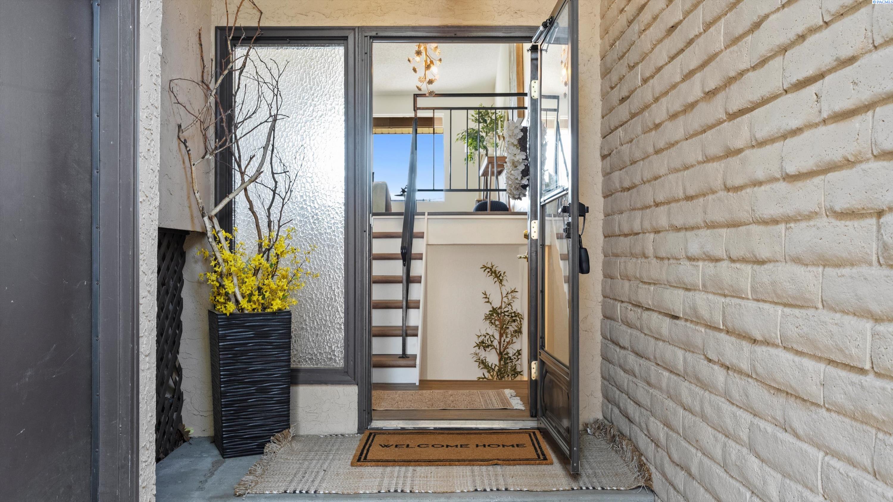 Greenbrook Pl, Richland, Washington 99352, 3 Bedrooms Bedrooms, 0 ,3 BathroomsBathrooms,Condos/townhomes,For Sale,Greenbrook Pl,0,284896