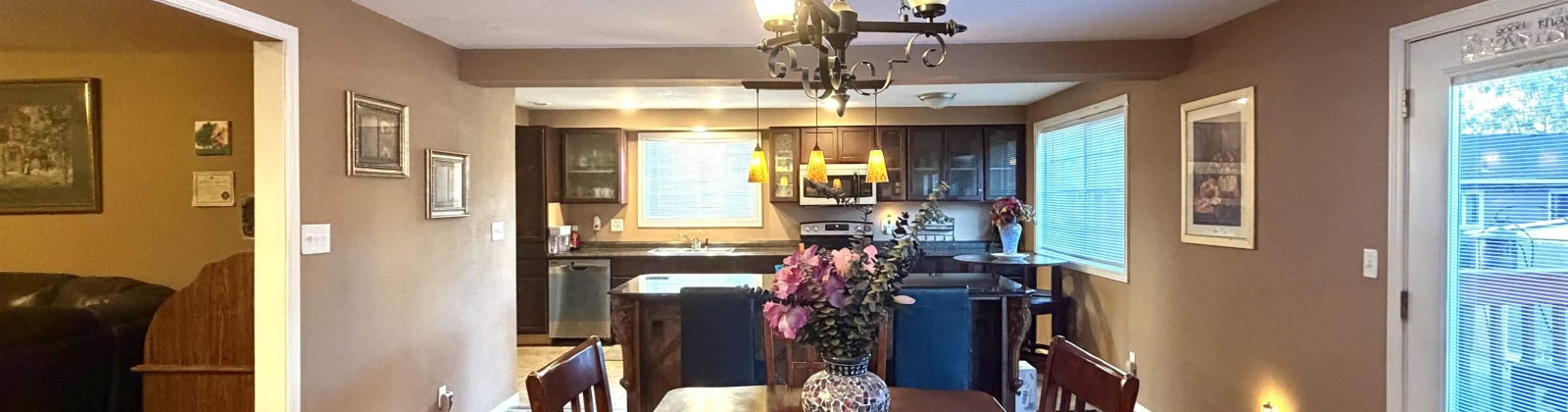 Linda Ct, Richland, Washington 99352, 4 Bedrooms Bedrooms, 0 ,2 BathroomsBathrooms,Houses,For Sale,Linda Ct,0,288374