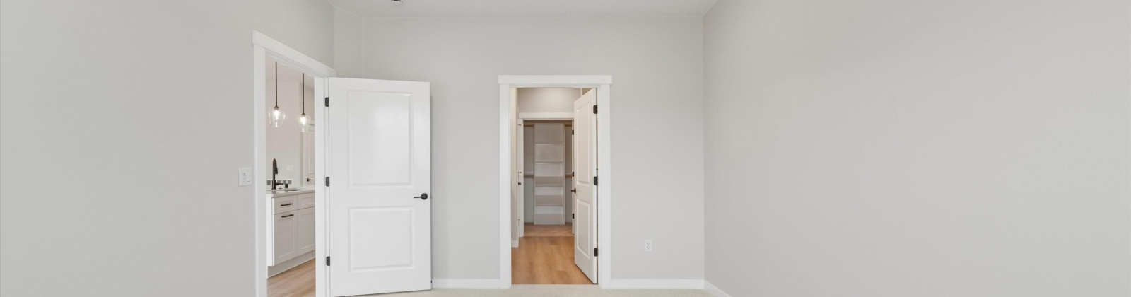 Kalani Ct, West Richland, Washington 99353, 2 Bedrooms Bedrooms, 0 ,2 BathroomsBathrooms,Condos/townhomes,For Sale,Kalani Ct,0,288381