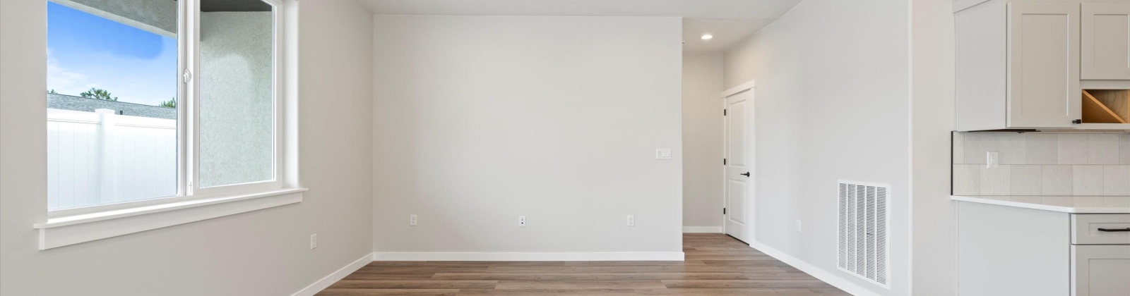 Kalani Ct, West Richland, Washington 99353, 3 Bedrooms Bedrooms, 0 ,2 BathroomsBathrooms,Condos/townhomes,For Sale,Kalani Ct,0,288382