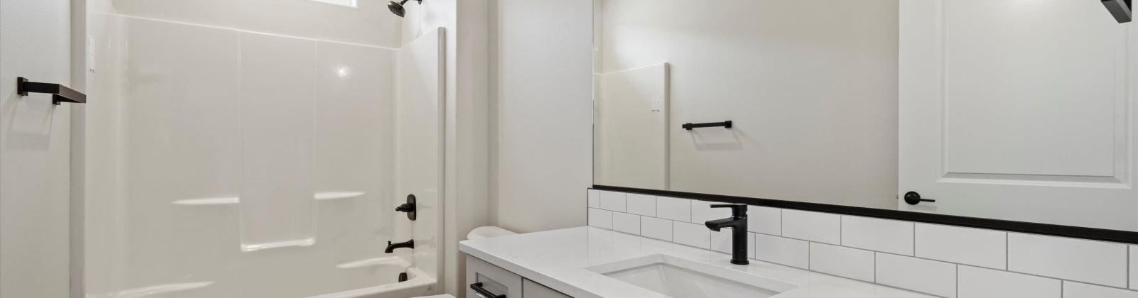 Kalani Ct, West Richland, Washington 99353, 3 Bedrooms Bedrooms, 0 ,2 BathroomsBathrooms,Condos/townhomes,For Sale,Kalani Ct,0,288382