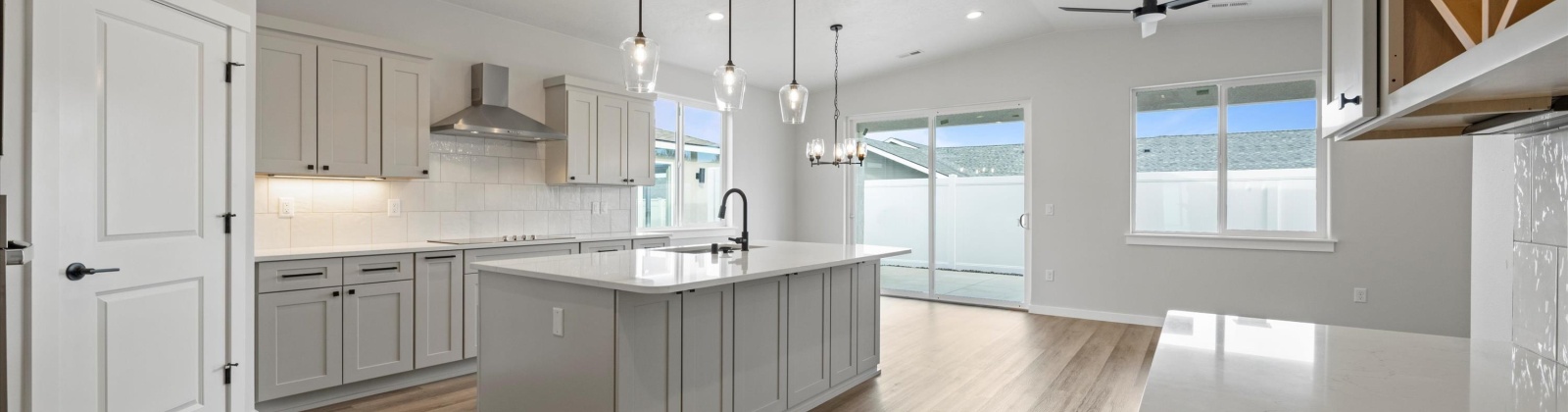 Kalani Ct, West Richland, Washington 99353, 3 Bedrooms Bedrooms, 0 ,2 BathroomsBathrooms,Condos/townhomes,For Sale,Kalani Ct,0,288382