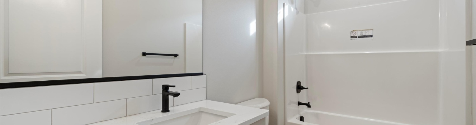 Kalani Ct, West Richland, Washington 99353, 3 Bedrooms Bedrooms, 0 ,2 BathroomsBathrooms,Condos/townhomes,For Sale,Kalani Ct,0,288384