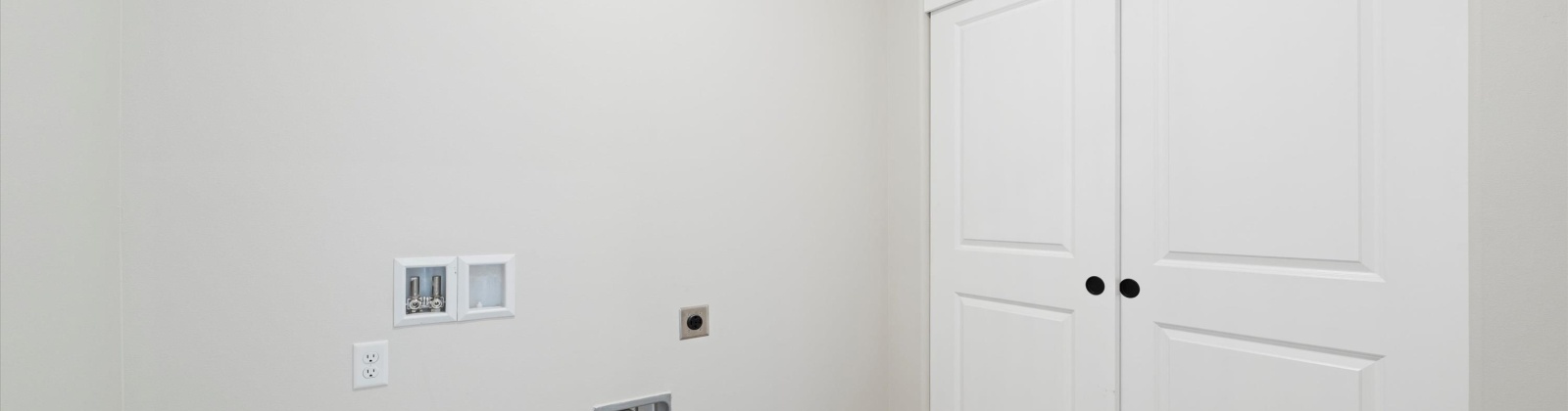 Kalani Ct, West Richland, Washington 99353, 3 Bedrooms Bedrooms, 0 ,2 BathroomsBathrooms,Condos/townhomes,For Sale,Kalani Ct,0,288384